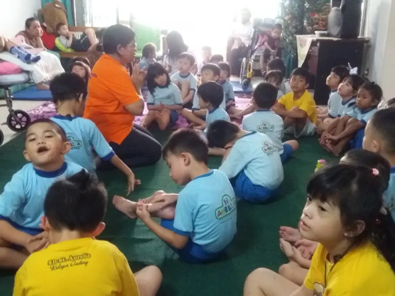 Foto Kunjungan ke Panti Asuhan Anak Cacat Bhakti Luhur  12 20190109_113202