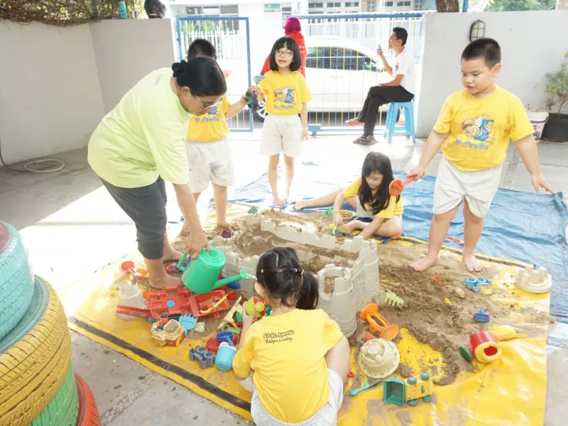 Foto Kegiatan Bermain Pasir PKBM SD Tahun 2019 2 dsc02302