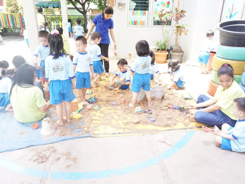 Foto Kegiatan Bermain Pasir Kelas Kupu-kupu 55 dsc02317