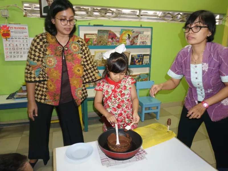 Foto Kegiatan Membuat Coklat di Hari Valentine 2019 33 dsc02356