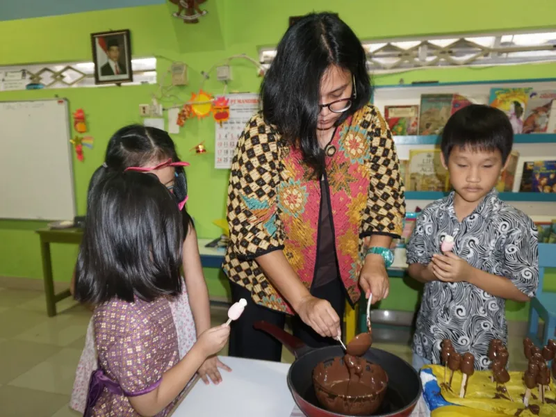 Foto Kegiatan Membuat Coklat di Hari Valentine 2019 54 dsc02382