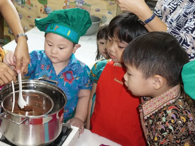 Foto Kegiatan Membuat Coklat di Hari Valentine 2019 61 dsc02389