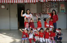 Foto Praktek Gunung Meletus 37 kupu_kupu_class_nursery_1