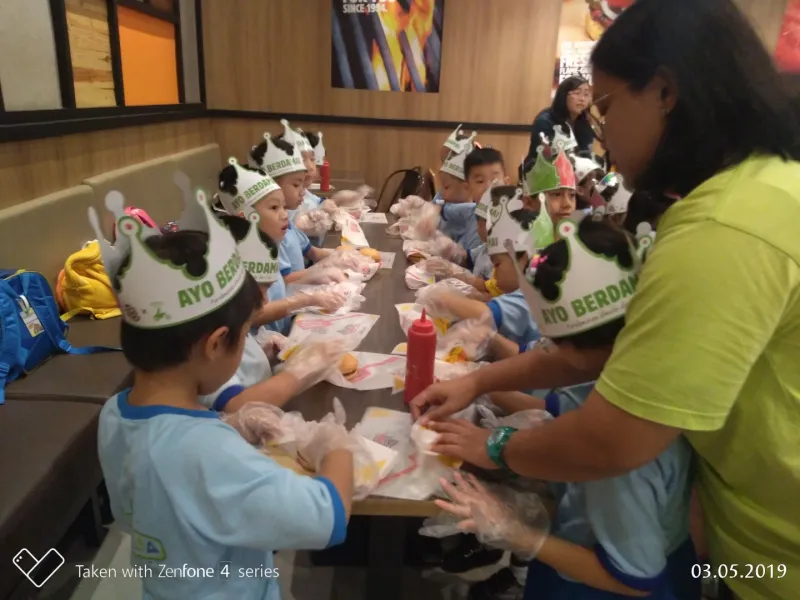 Foto Kunjungan ke Burger King di Mall Artha Gading 75 p_20190503_100843_vhdr_on_p