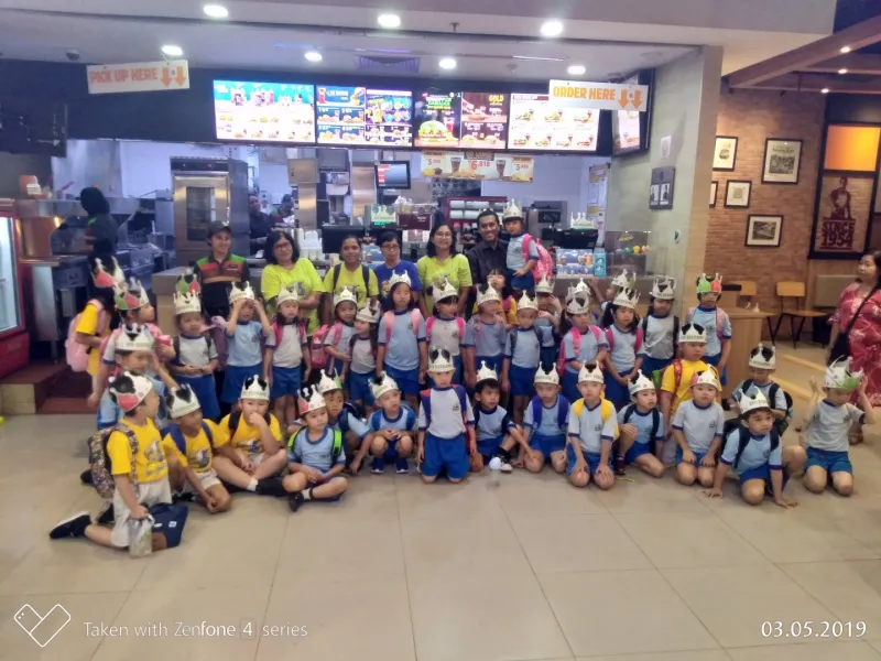 Foto Kunjungan ke Burger King di Mall Artha Gading 89 p_20190503_103324_vhdr_on_p